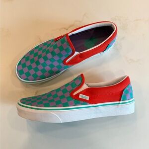 NWOT Vans Unisex Classic Slip On Crazy Check Cherry Toma - Women’s 9 / Men’s 7.5